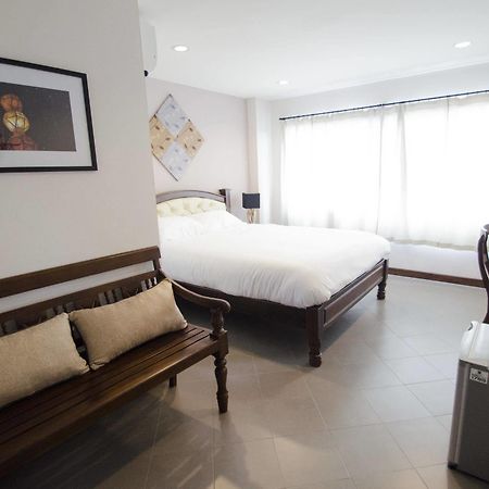 Sabai Hotel & Hostel Τσιάνγκ Μάι Εξωτερικό φωτογραφία