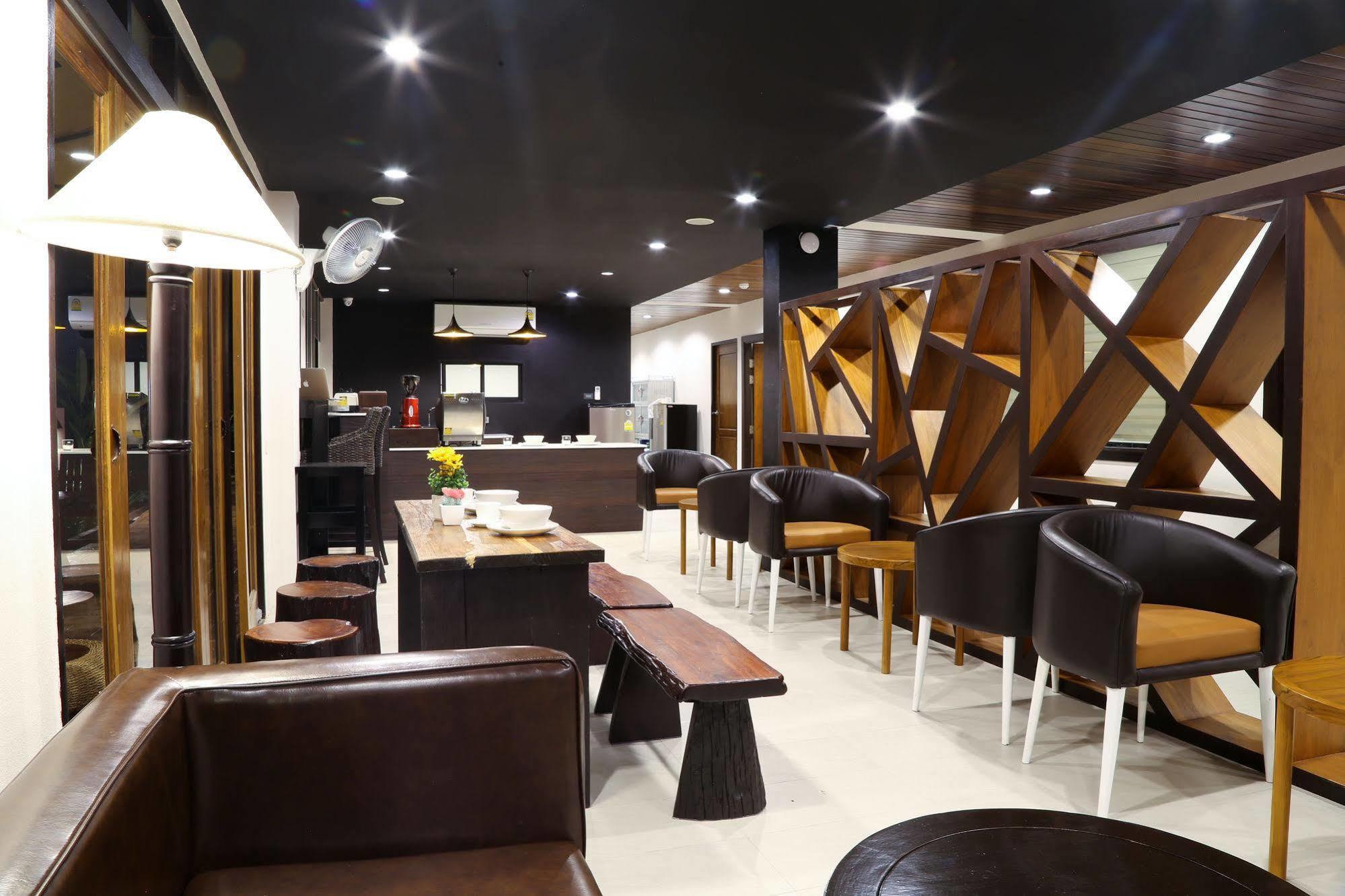 Sabai Hotel & Hostel Τσιάνγκ Μάι Εξωτερικό φωτογραφία